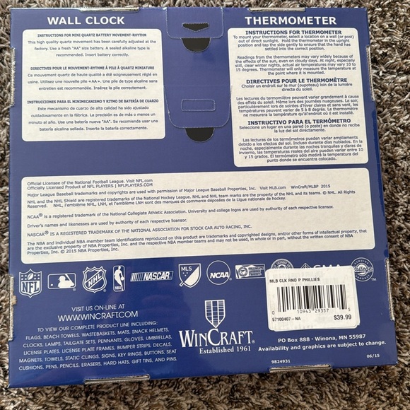 Philadelphia Phillies Round Wall Clock, 12.75-Inch WinCraft - Picture 4 of 6